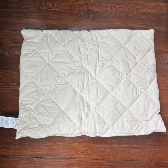 Woolroom Deluxe Washable Wool Pillows w/ Extra Covers - Picture 2 of 5